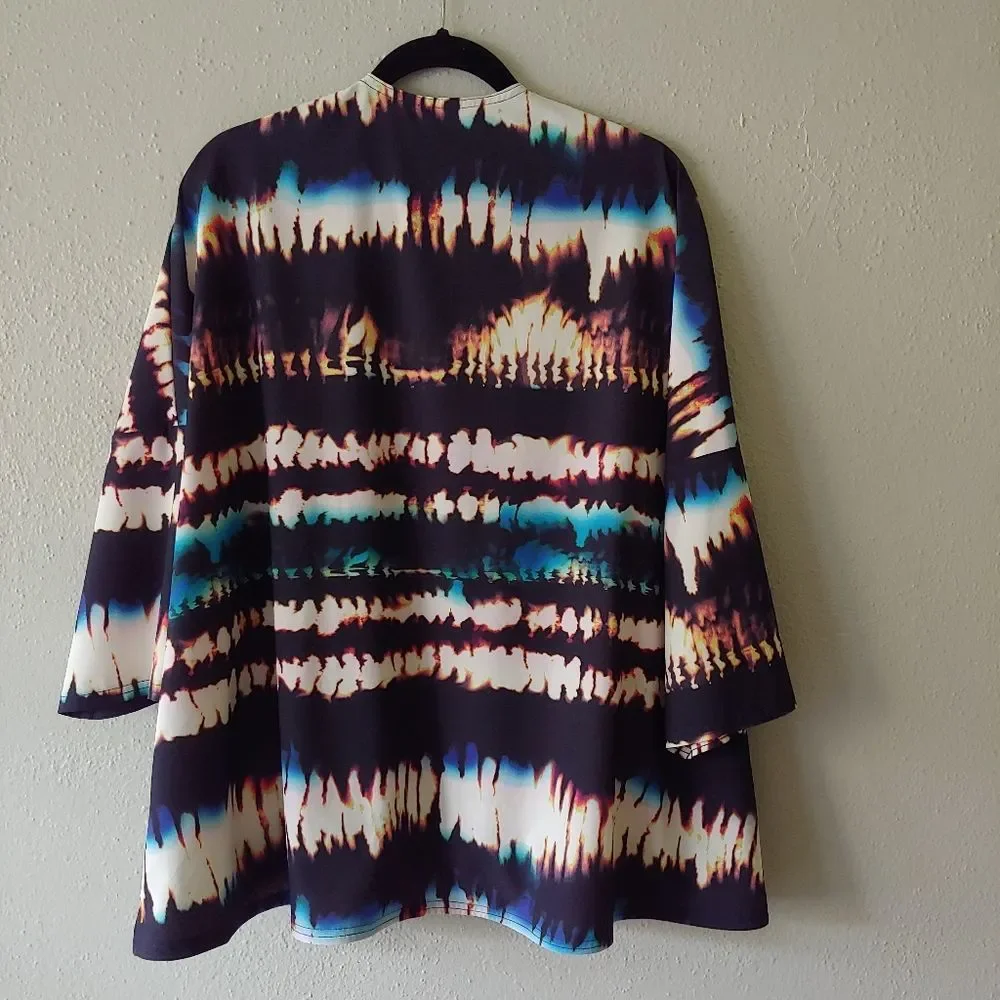 Lucy Activewear Unhindered Wrap Multi Fire Dance - Picture 9 of 15